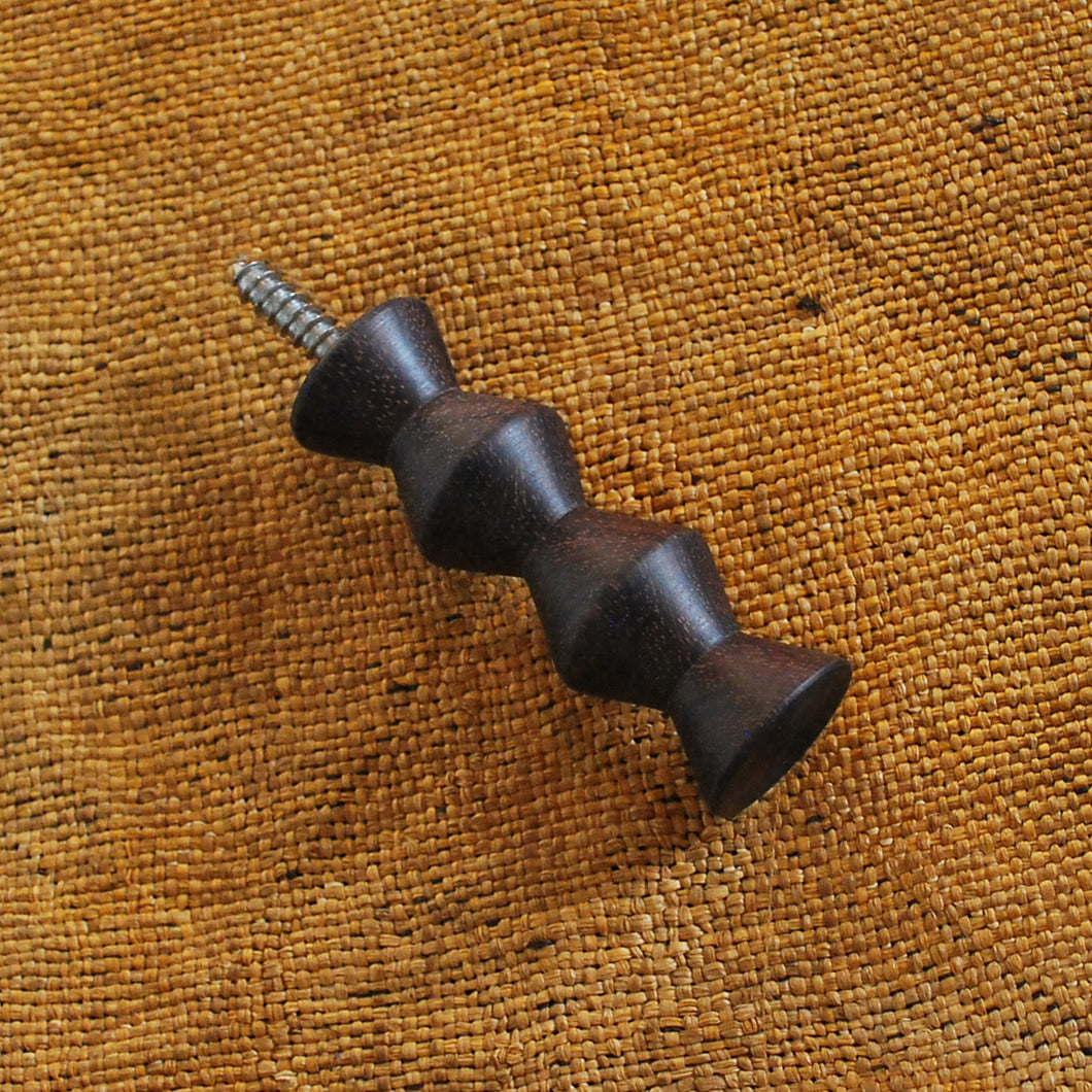 Mithuna Wall Hook in Indian Rosewood (Straight)